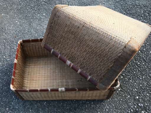 終了:再編！昔の籠（蓋つきになりました）