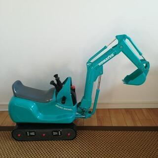 コマツ　ショベルカー　子ども　おもちゃ