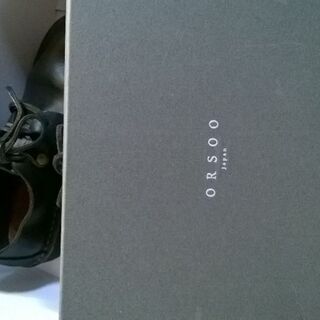 orsoo の黒の革靴 日本製の画像