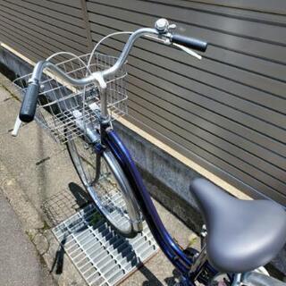 値下げ！26インチ　おしゃれな　ファッションサイクル　（シティサイクル）　走行僅か、新品同様！　ブルーの画像