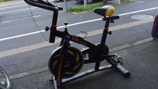 【リサイクルショップどりーむ荒田店】3326　BTM　家庭用エアロバイク　フィットネス