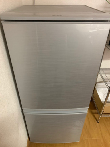 SHARP冷蔵庫　137L