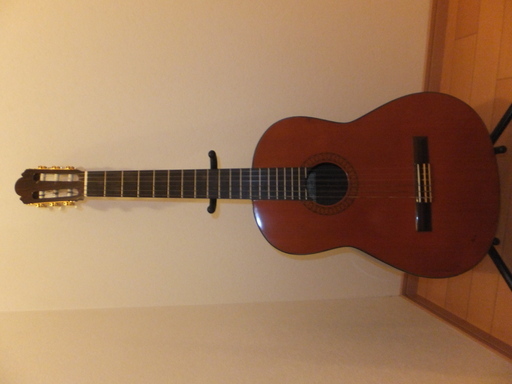 クラシックギター　茶位幸信　NO6　期間限定さらに値下げです。８／１０前後で一旦締め切ります。他にも、掲載します。お早めにどうぞ。