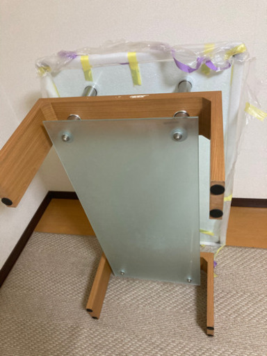 ☆宇都宮市より☆未使用品☆応接テーブル TEMPERED GLASS 高さ45×横61×縦100cm 購入時約3万円