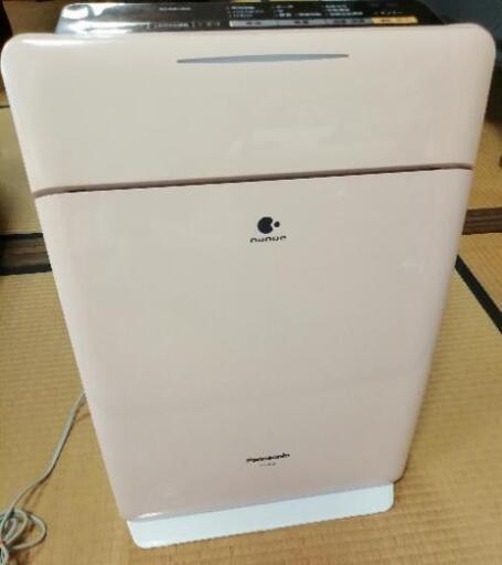 美品　ナノイー搭載　パナソニック加湿空気清浄機　F-VXF45