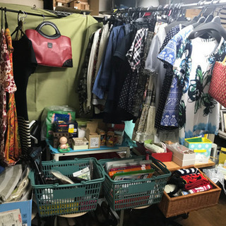 服（男女)、バック、靴、鞄、アクセサリー、食器、雑貨