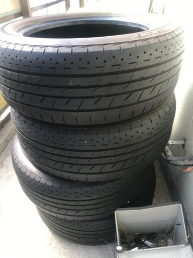 17年製　BS プレイズPX-RV 225/55R17 4本