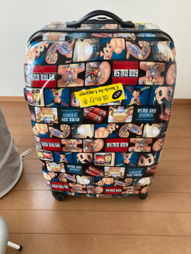 スーツケース 大型　鉄腕アトム柄
