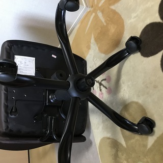 オフィスチェアの画像