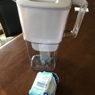 お話し中です。BRITA(ブリタ)浄水器✴︎カートリッジ付きの画像