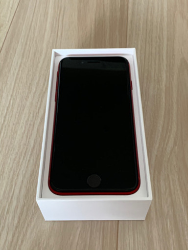 iPhoneSE 本体　Red 64GB