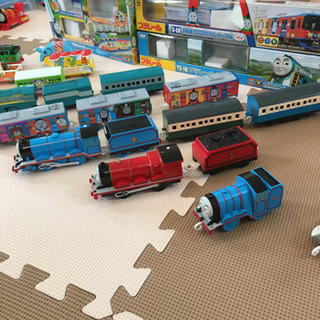再お値下げ　トーマスシリーズ電車セットの画像