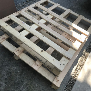 木製パレット　もらってくださいの画像