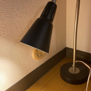 IKEA ベットサイド電気スタンド