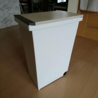 ゴミ箱です