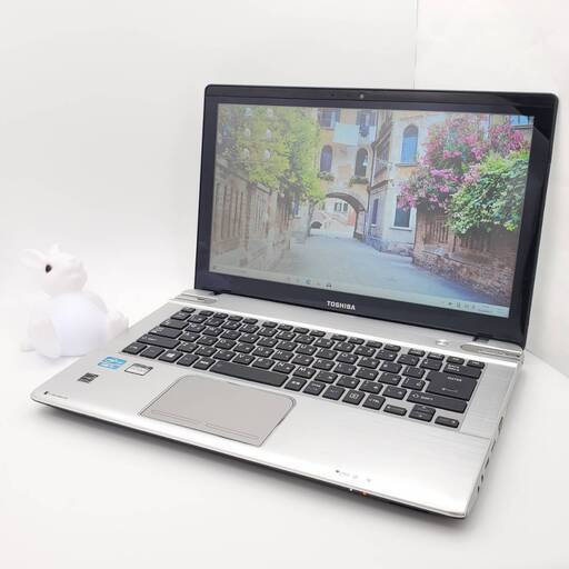 東芝 Corei5 メモリ8GB SSD256GB  タッチパネル搭載 ノートパソコン