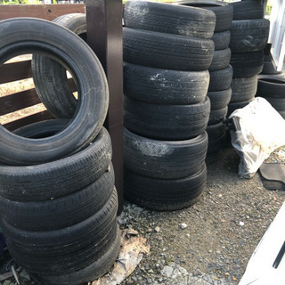廃タイヤ　あげます