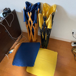 折り畳み椅子×2 葛飾区新小岩まで取りに来れる方の画像