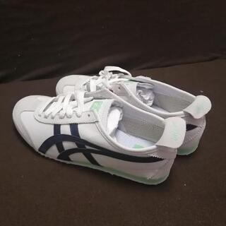 オニツカタイガー (廃版カラー)