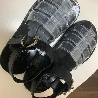 MM6 サンダルの画像