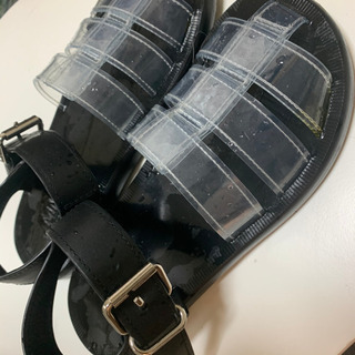 MM6 サンダルの画像