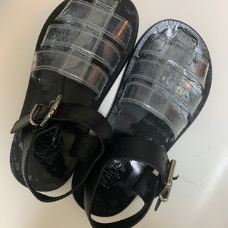 MM6 サンダルの画像