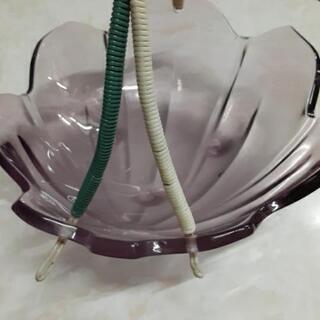 持ち手付き　お皿　レトロの画像