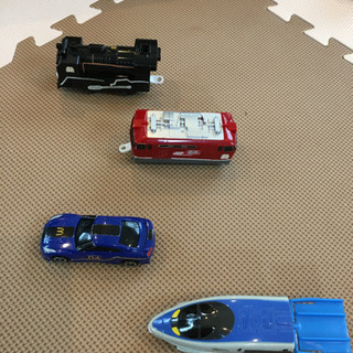 トミカシリーズハッピーセットおもちゃ電車などの画像