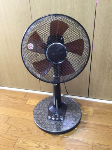 超オシャレなリモコン付き扇風　レトロ調