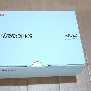 【美品】スマホ  au ARROWS  FJL22【動作確認済】の画像