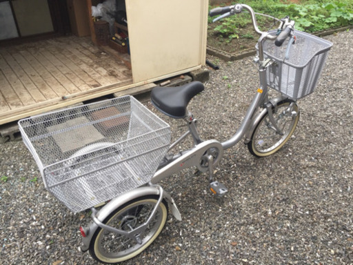 大人用三輪車　説明文を読んでからお願いします