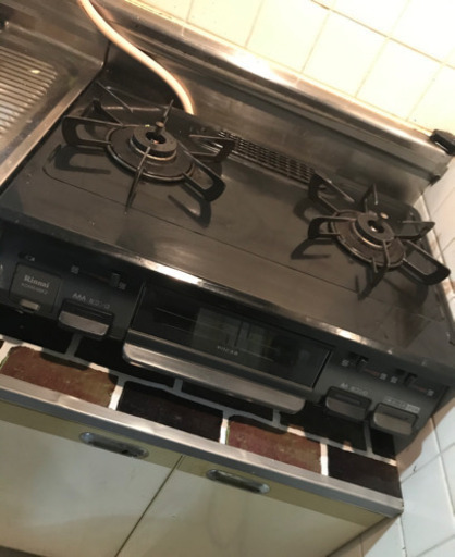 リンナイ ガステーブル 水がいらない片面焼グリル 都市ガス12A・13A用 左強火力 ブラック色 KGM64BK2L 使用期間1年　美品