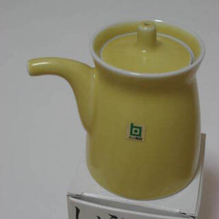 波佐見焼　しょうゆ入れ　黄色　Ｇ型　白山陶器の画像