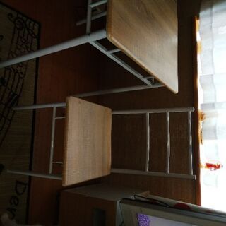 ダイニングテーブル、椅子セットの画像