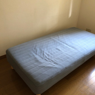 ニトリの足付きマットレス（シングル）