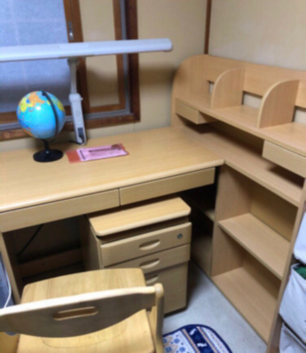 取引き中。学習机