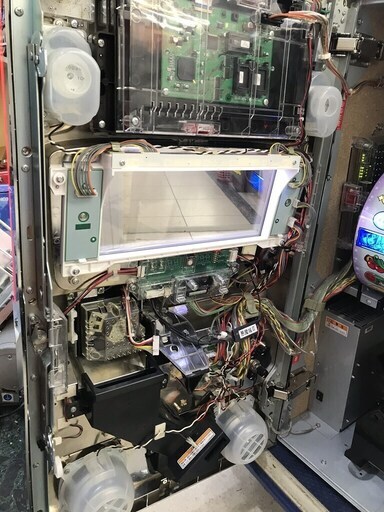 【引取限定】KPE マジカルハロウィン3 スロット台 不要機 台鍵・設定キー付 5号機 ART機【小倉南区葛原東】
