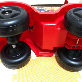 お取引先が決まりました！アンパンマン室内用乗り物の画像