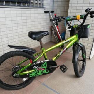 18インチ　男の子　低学年　自転車