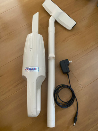 【セール開催中】マキタ　ハンディー掃除機　コードレス　7.2V