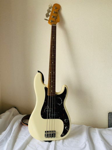 Precision bass プレシジョン　ベース