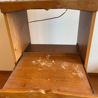 レンジや炊飯器　棚の画像