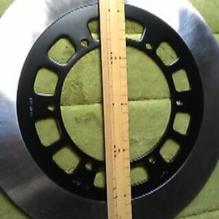 医療従事者応援募金企画です。主旨を御理解頂けた方からの連絡お待ち...