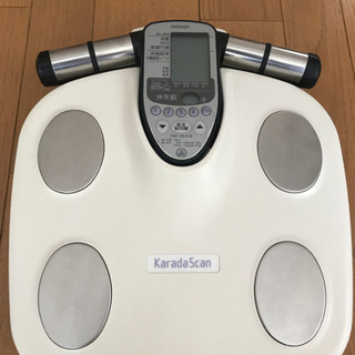 ★【お取引決定】オムロン　ヘルスメーター　Karada Scan