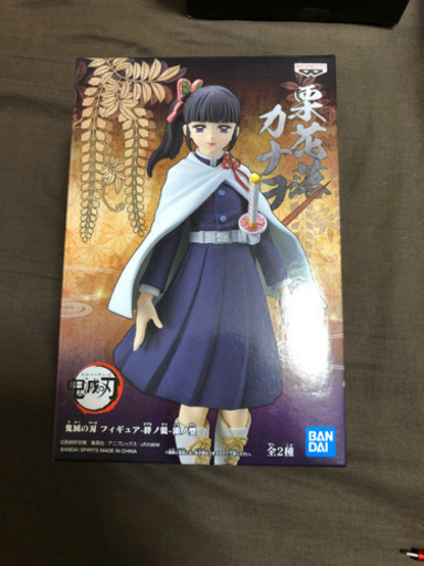 鬼滅の刃　栗花落　カナヲ　フィギュア