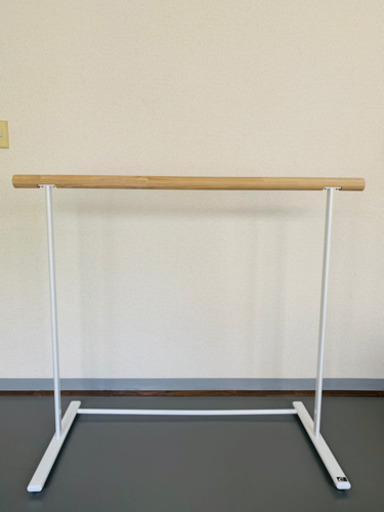 バレエレッスン用バー・床