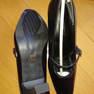 22cm 黒 パンプスの画像