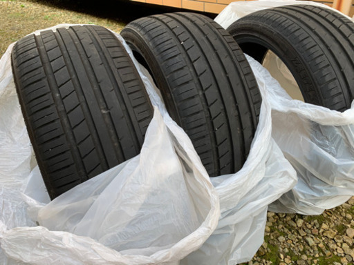 ZEETEX 中古夏タイヤ３本　215/40/R18 七分山位