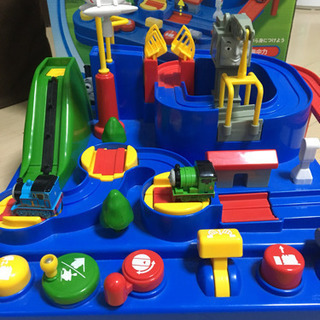 トーマス レッツゴー大冒険 美品の画像