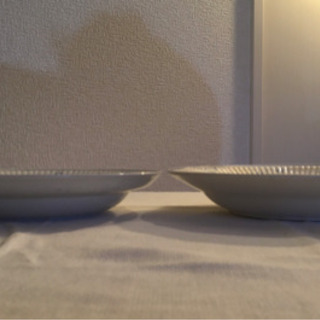 【差し上げます】Boch  サキソニー柄お皿　2枚の画像